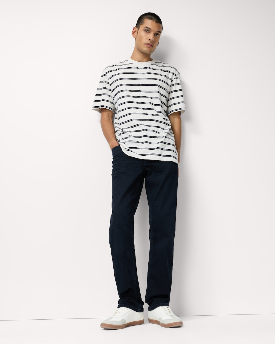 image 1 of F&F Straight Leg FREEF!T® Jeans in Black