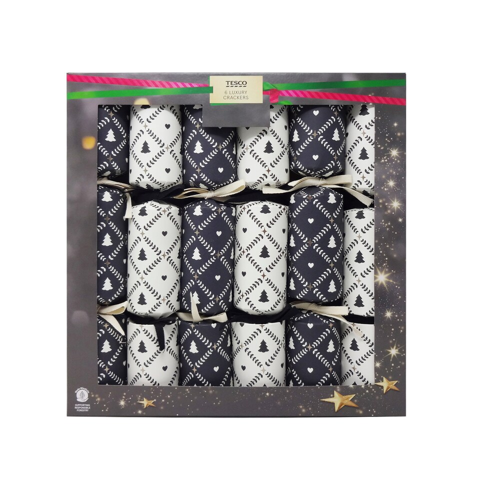 image 1 of Tesco Black & Cream Heart Luxury Christmas Crackers 6 pack