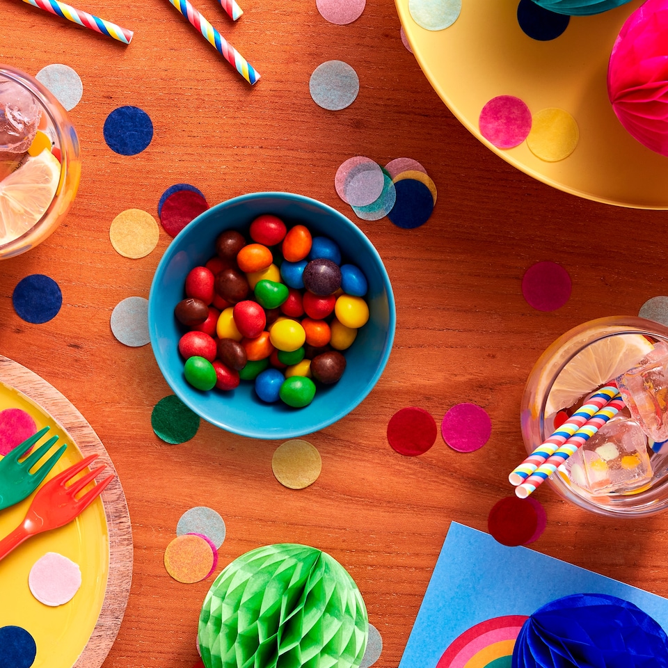 image 1 of M&M's Peanut Milk Chocolate Bag Pouch 112g