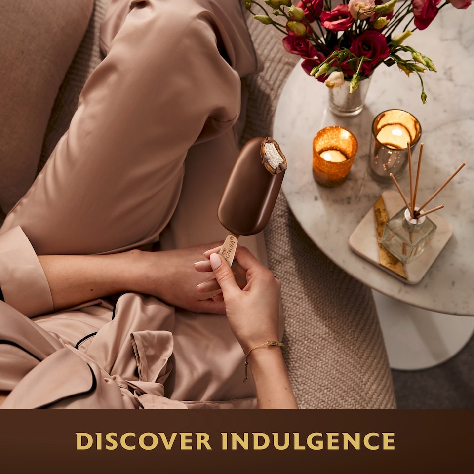 image 1 of Magnum Mini Double Chocolate & Caramel Ice Cream Sticks 6x55ml