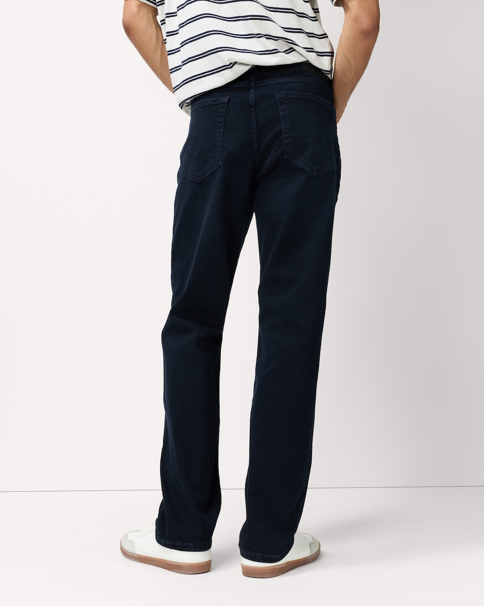 image 1 of F&F Straight Leg FREEF!T® Jeans in Black
