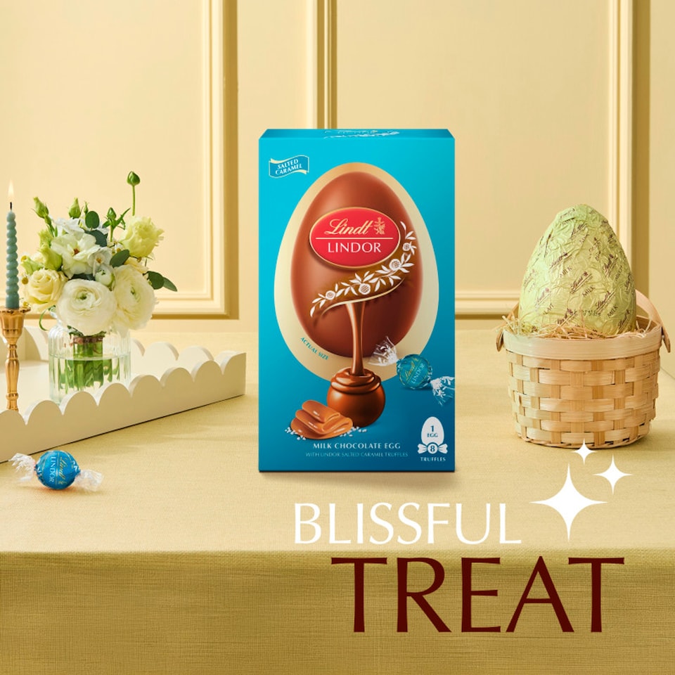 image 1 of Lindt Lindor Milk Chocolate Egg with Salted Caramel Truffles 260g 