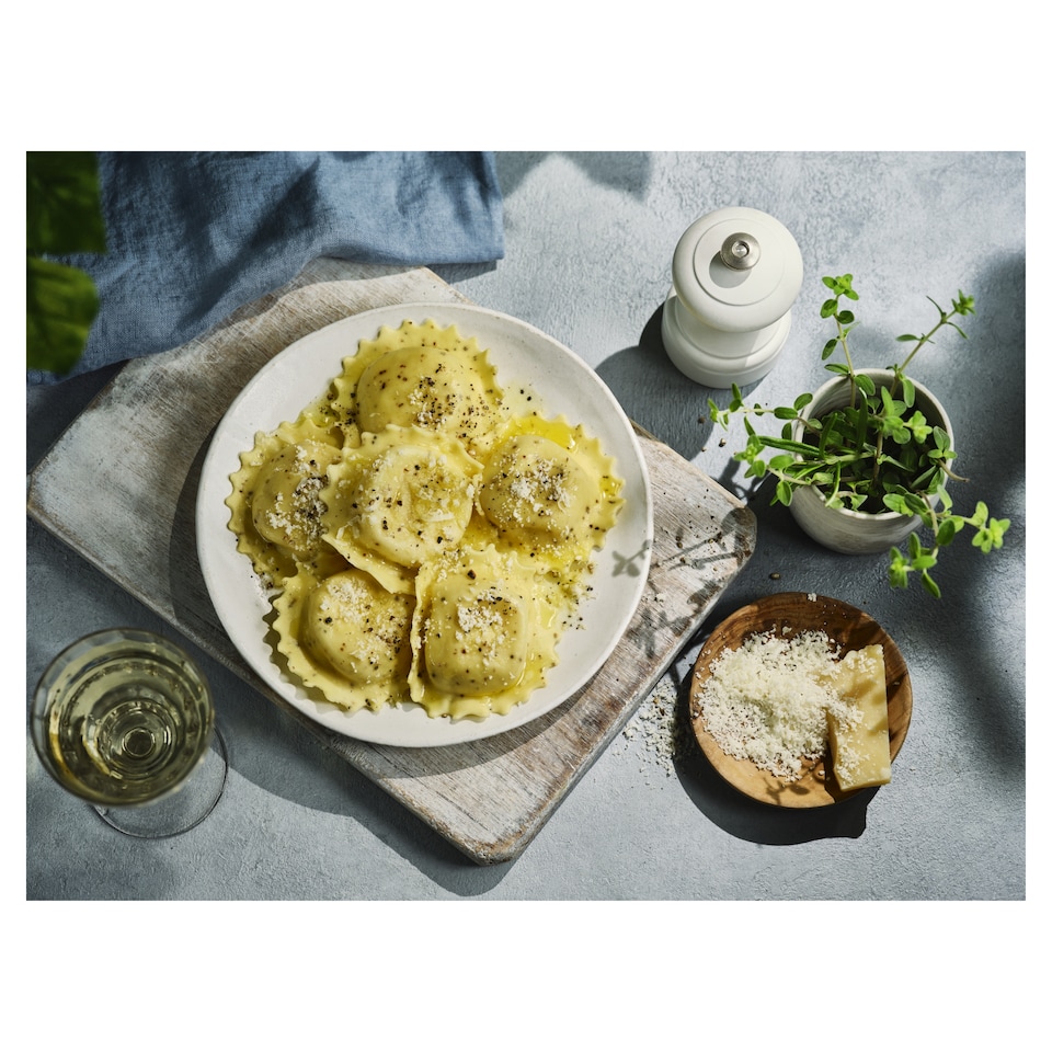 image 1 of Tesco Finest Truffle Carbonara Girasoli 250g