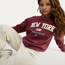 OH ME OH MY Cotton Rich New York Sweatshirt in Berry