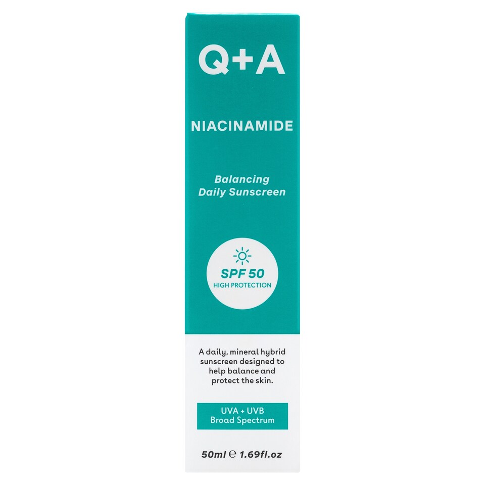 Q+A Niacinamide Balancing Daily Sunscreen SPF50 50ml