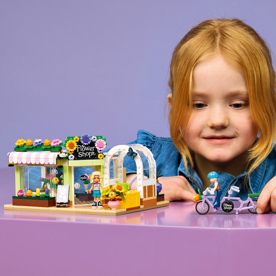 image 1 of LEGO Friends 42693 Creative Flower Shop