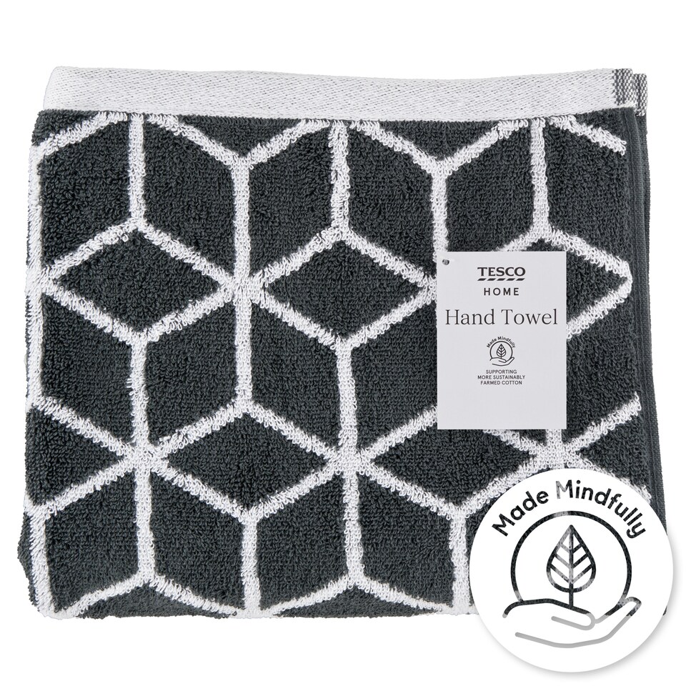 Tesco Home New Geo kéztörlő 50 cm x 90 cm