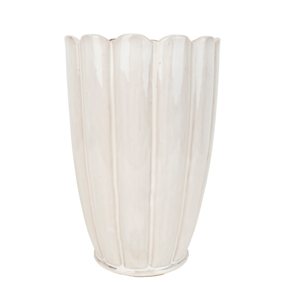 Candlelight Scallop Shaped Ceramic Vase