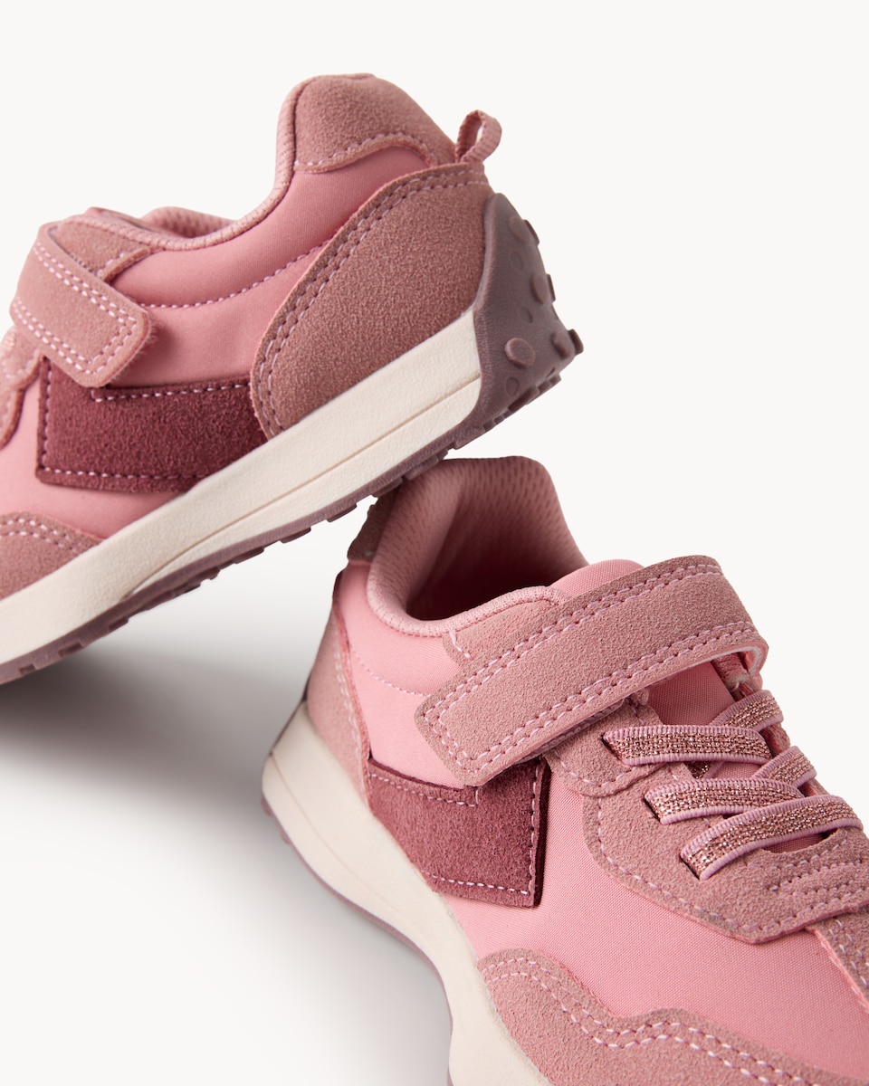 image 1 of F&F Girls Side Detail Trainers in Pink