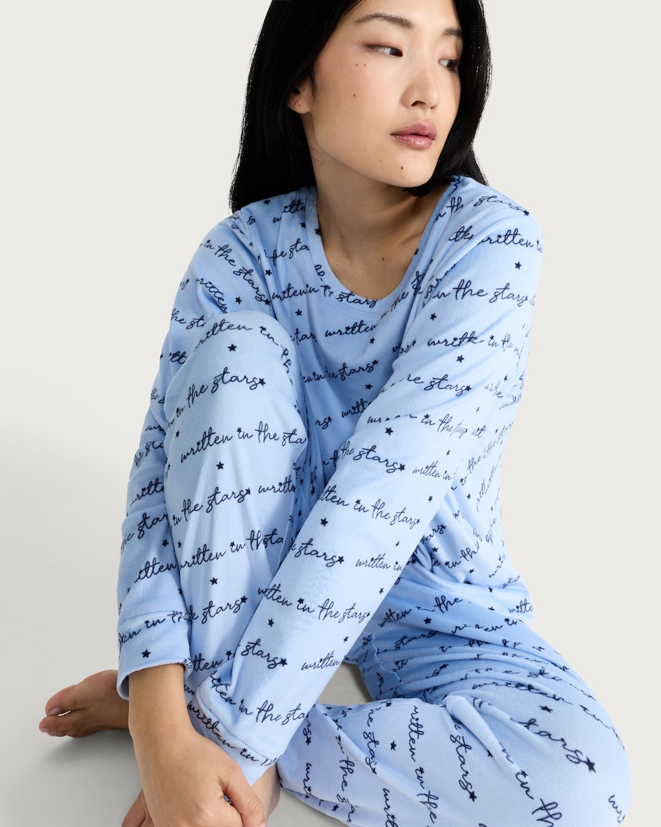 image 1 of F&F Fleece Textured Long Sleeved Top and Cuffed Bottoms Pyjama Set in Blue