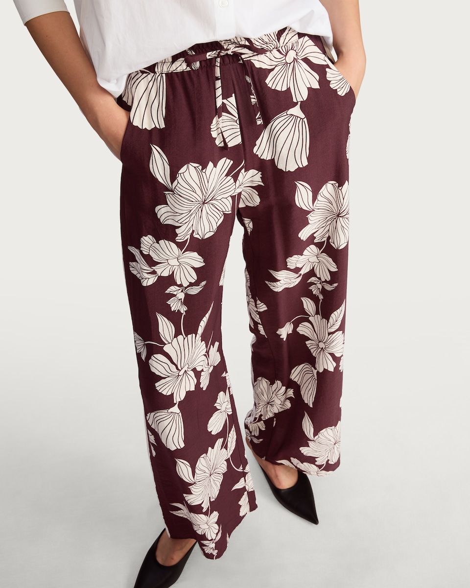 image 1 of F&F Floral Wide Leg Drawstring Trousers in Burgundy