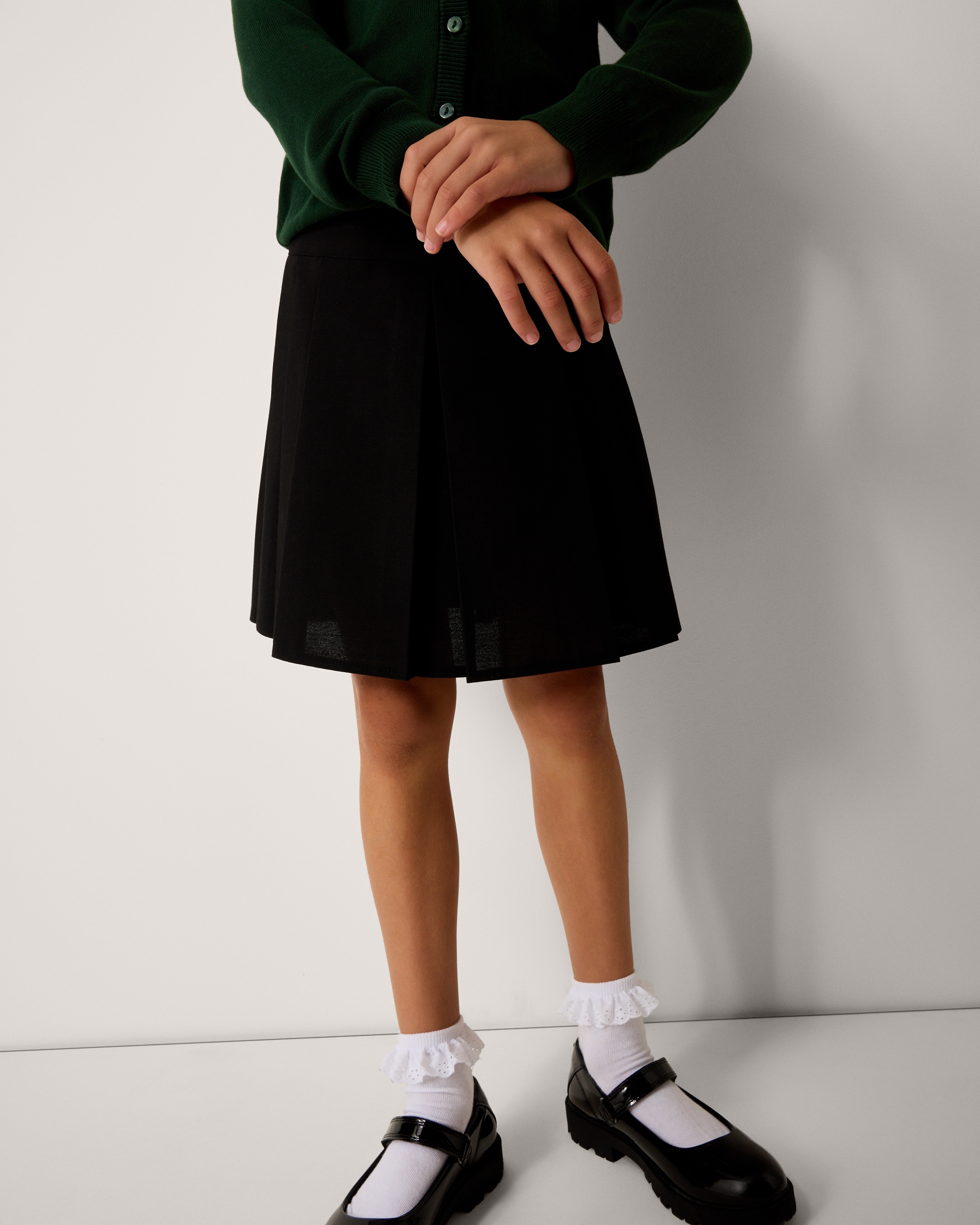 F&F School Girls 2-Pack Generous Fit Pleated Skirts in Black, 10-11 Years