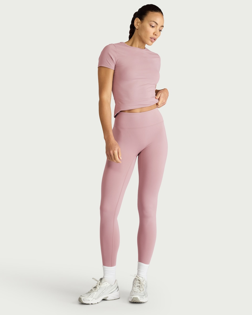 image 1 of F&F Active EVERYHOUR High Waisted Leggings in Lilac