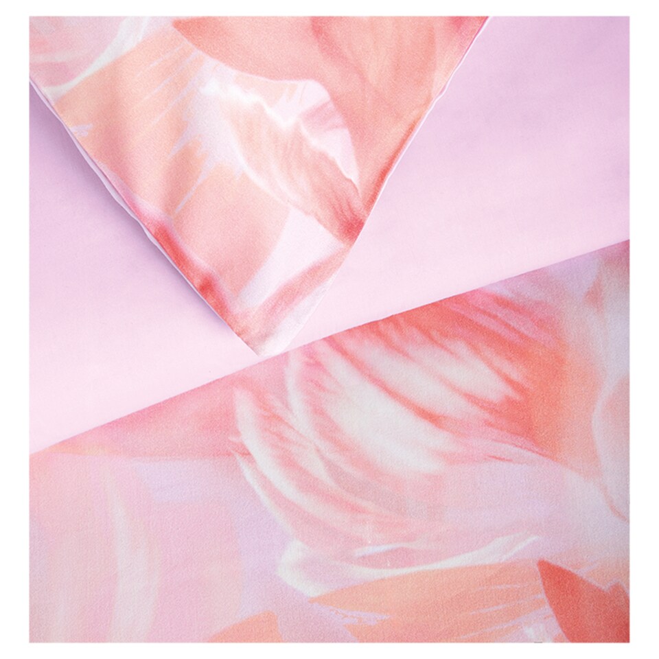 image 1 of Fox & Ivy Spring Is Here Pink Magnolia Duvet Set Double