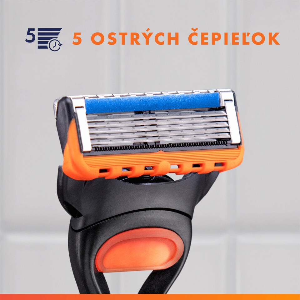obrázok 1 z Gillette Fusion5 Holiaci Strojček pre Mužov, Strojček s 5 Čepieľkami, Zarovnávajúca Čepieľka