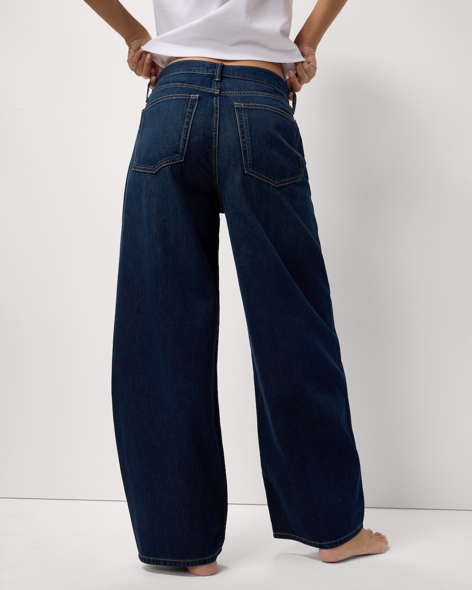 image 1 of F&F Mid Rise Relaxed Fit Jeans in Navy