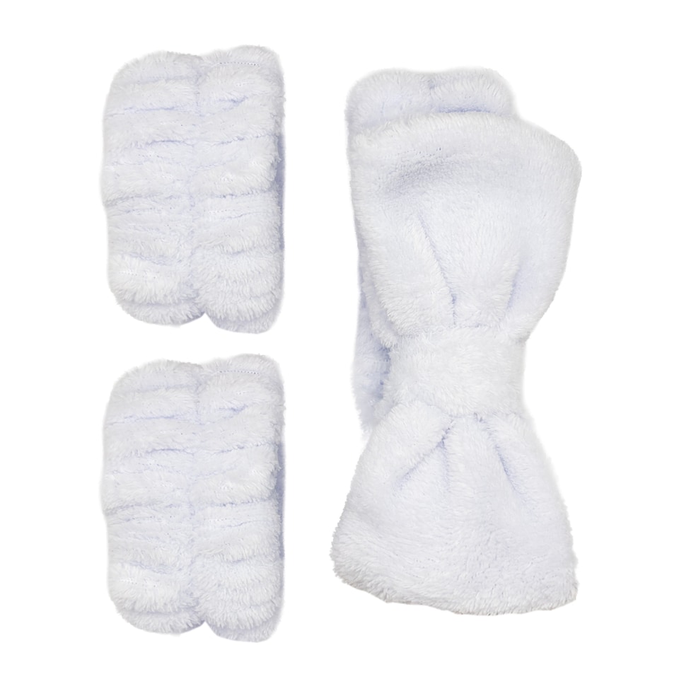 image 1 of Unio Essentials Wellness Spa Experience Cleansing Gift Set