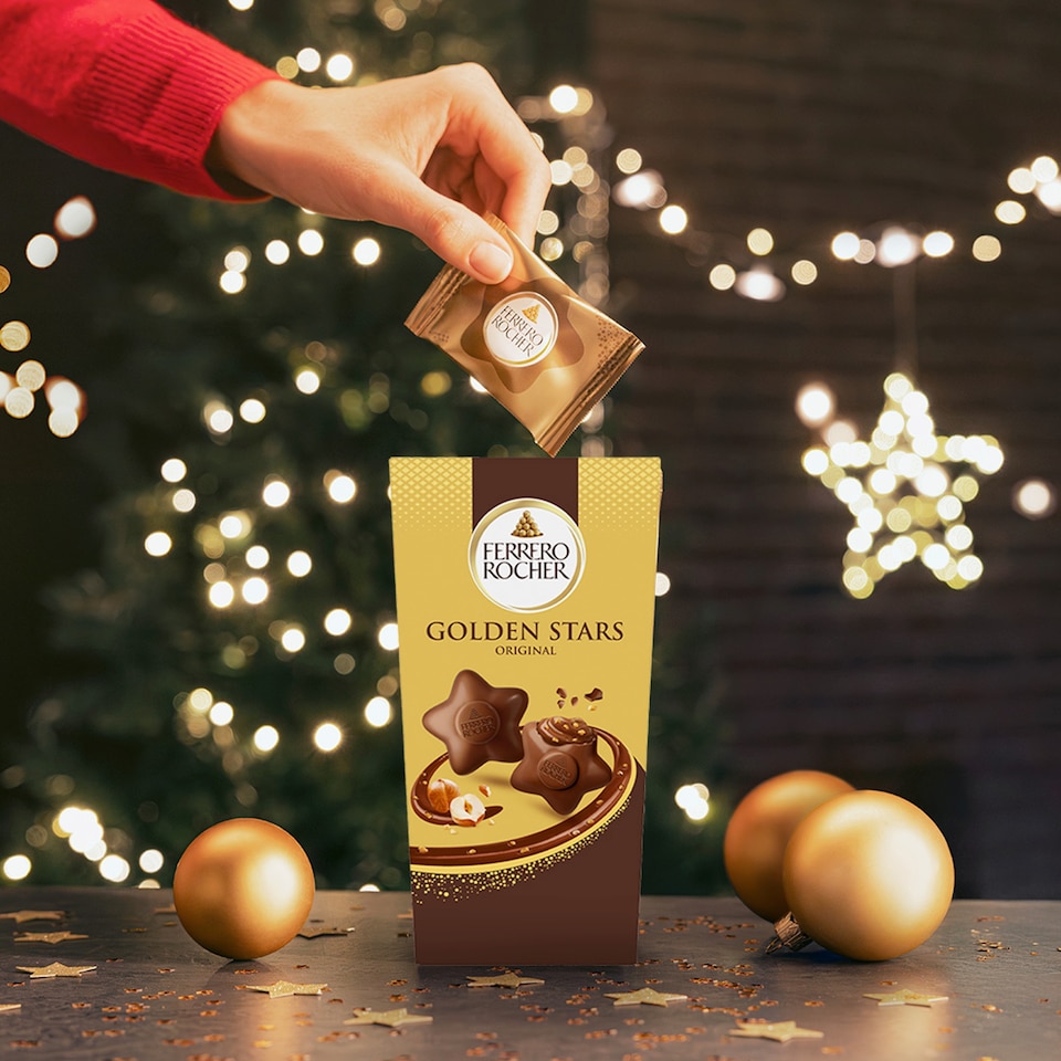 image 1 of Ferrero Rocher Golden Stars Milk Chocolate and Hazelnut 115g