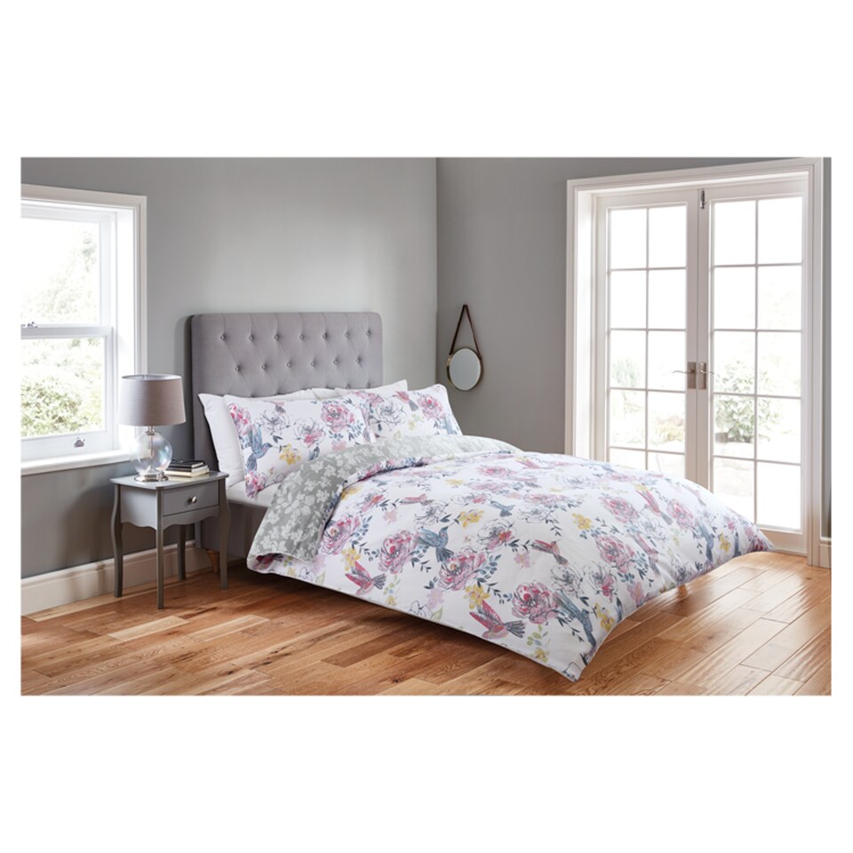 Fox & Ivy 200TC Hummingbird Duvet Set – King