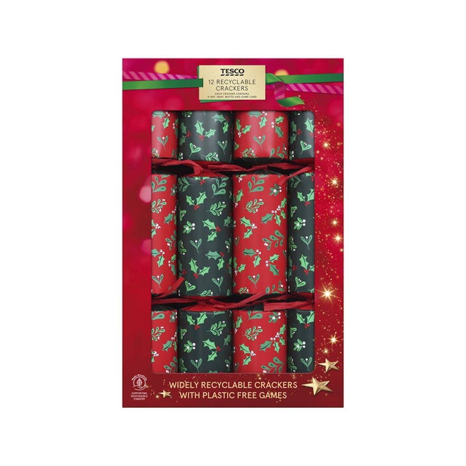 Tesco Red/ Green Cube Crackers 12 Pack