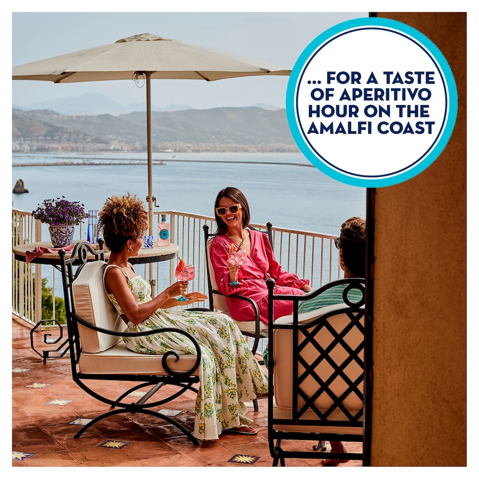 image 1 of Malfy Rosa Pink Grapefruit Flavoured Gin Spirit Drink 70cl