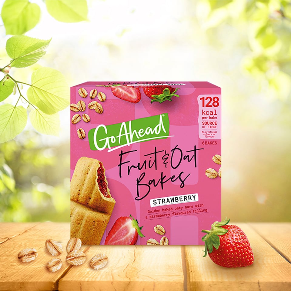 image 1 of Go Ahead 6 Fruit & Oat Bakes Strawberry 210g