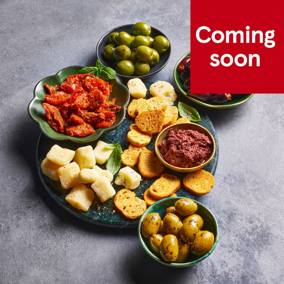 103. Tesco Finest Olive & Antipasti Selection Platter 685g (Serves 10)
