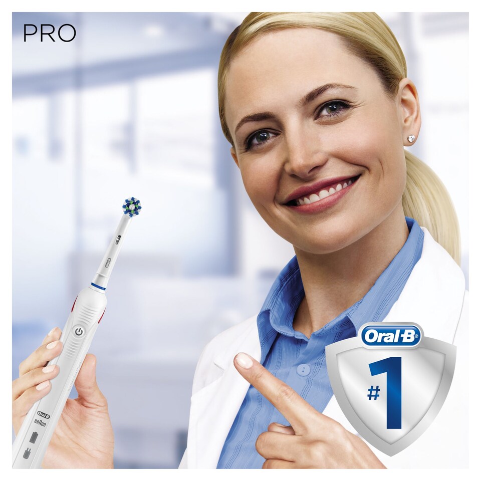 image 1 of Oral-B Pro 2000 Crossaction Electric Toothbrush