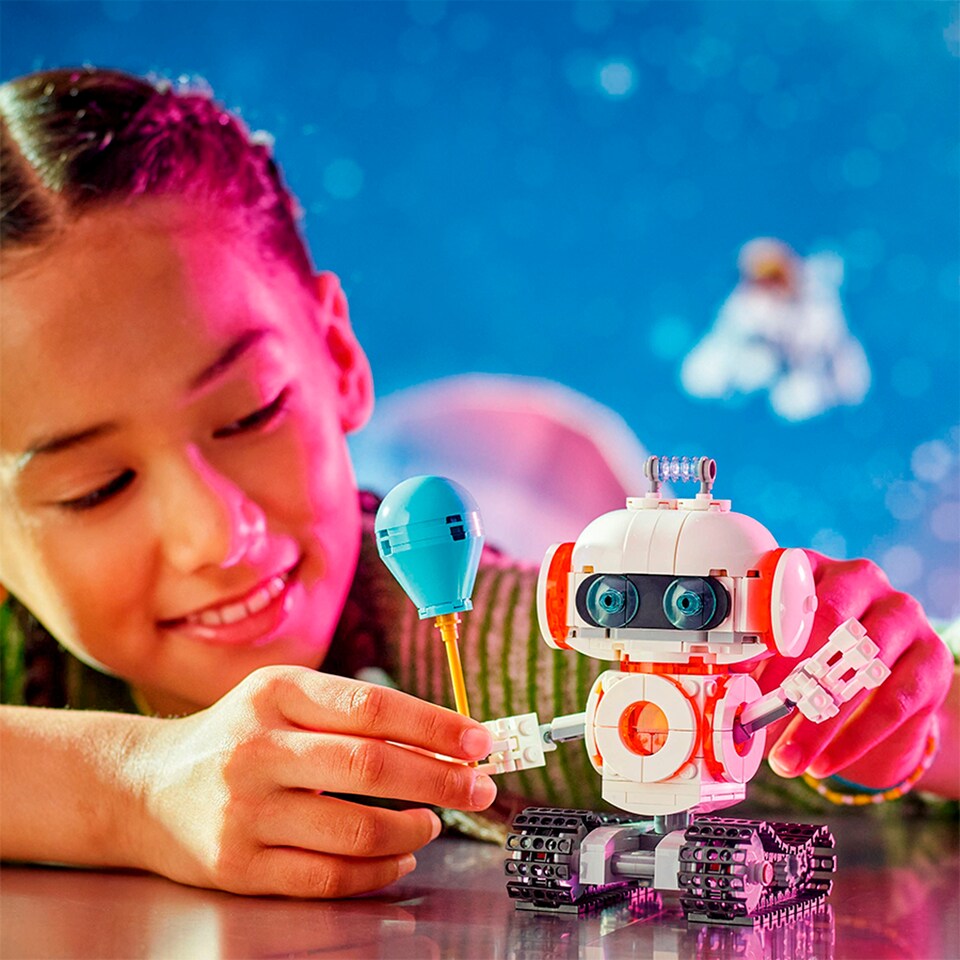 image 1 of LEGO Creator 3 v 1 31164 Space Robot