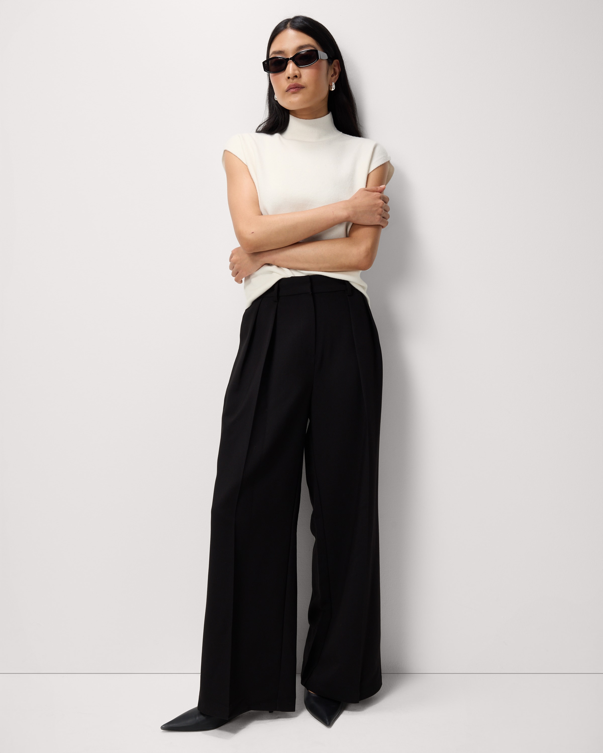 F&F Pleated Super Wide Leg Trousers in Black, 18 Long, Womens