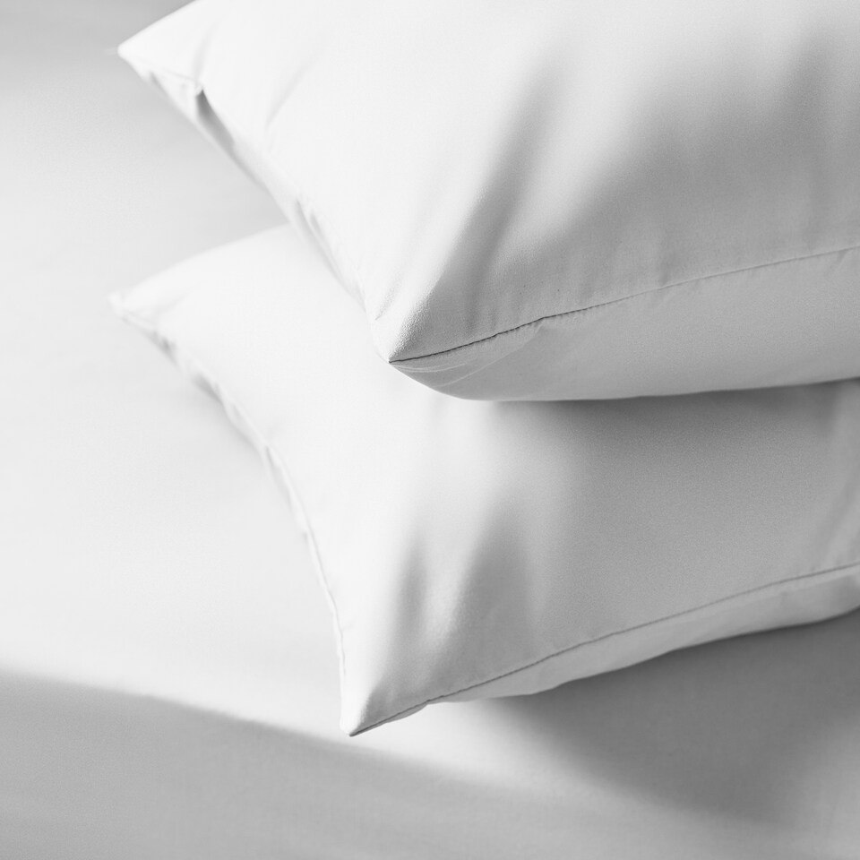 image 1 of Silentnight Refresh House Wife White Pillowcase Pair 