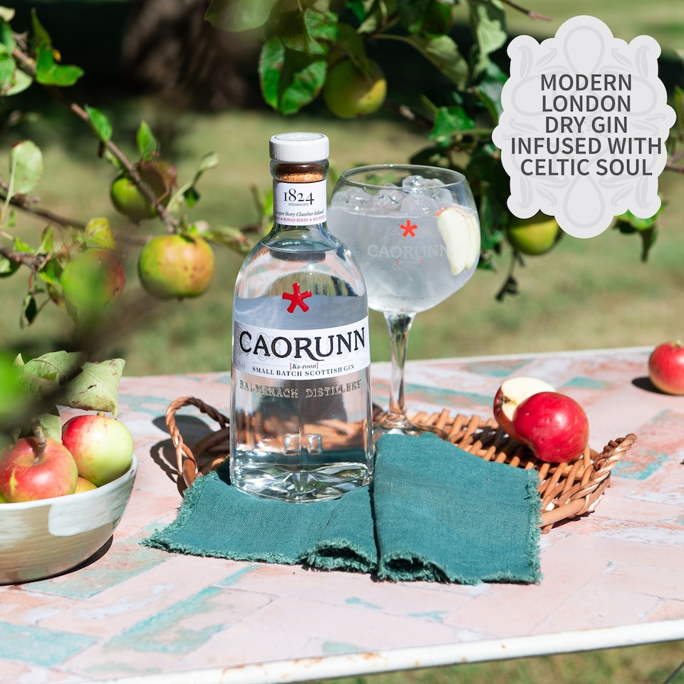 image 1 of Caorunn Gin 70Cl
