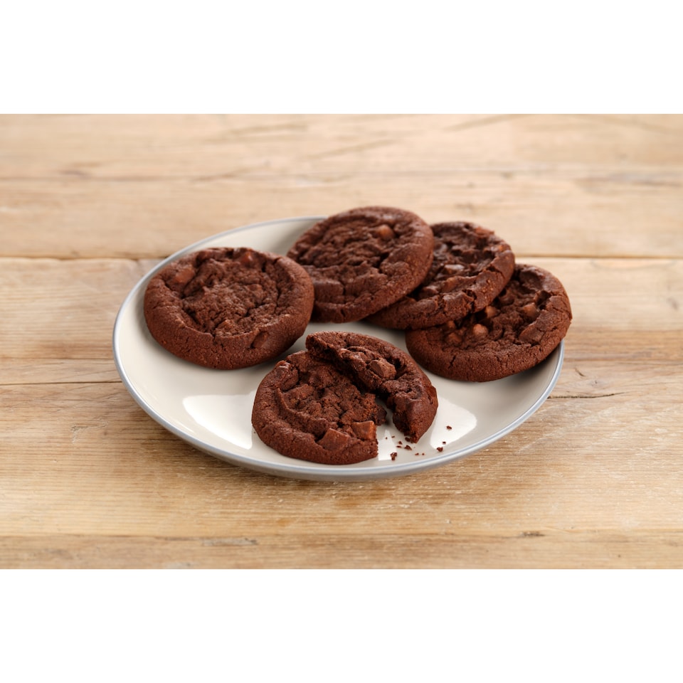 image 1 of Tesco Double Chocolate Cookies 5 Pack