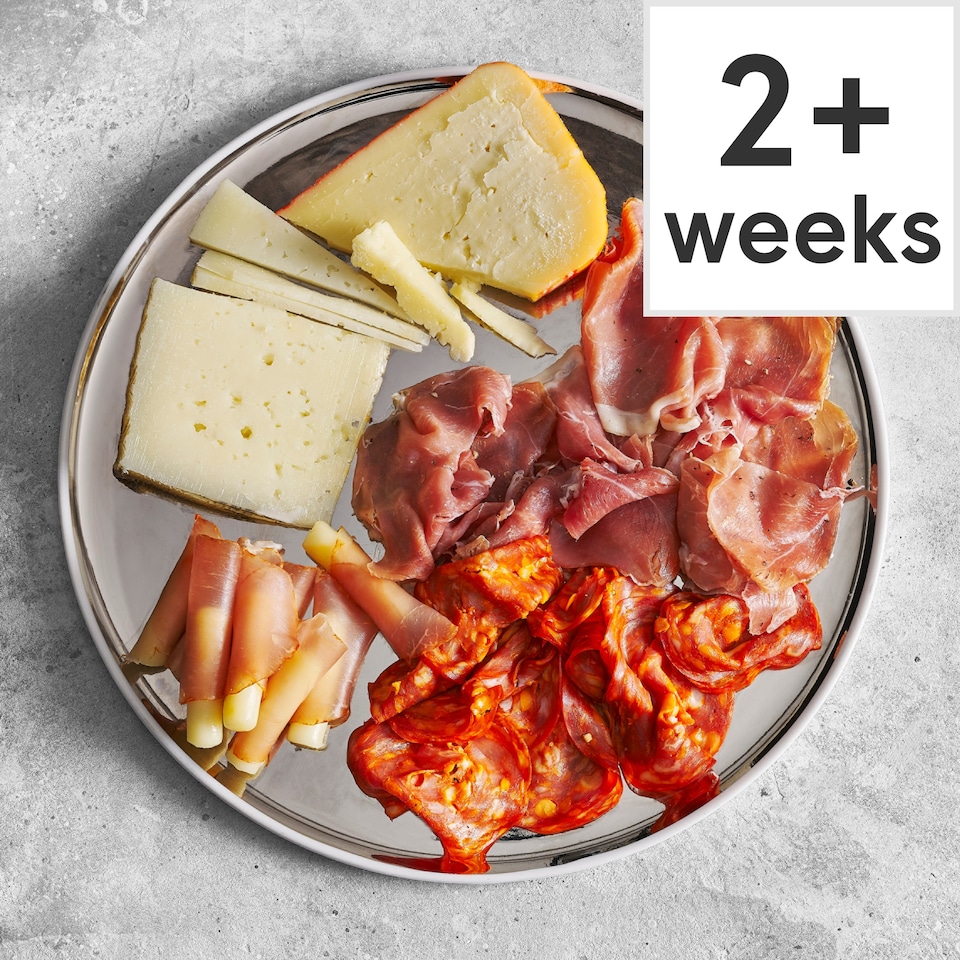 90. Tesco Finest Spanish Cured Meat & Cheese Platter 665g (Serves 10)