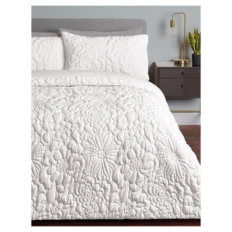 image 1 of FOX & IVY QUILTED FLORAL DUVET SET DOUBLE