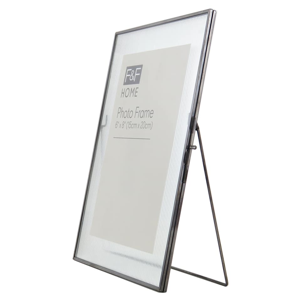 image 1 of F&F Home Metal Ribbed Frame 6x8