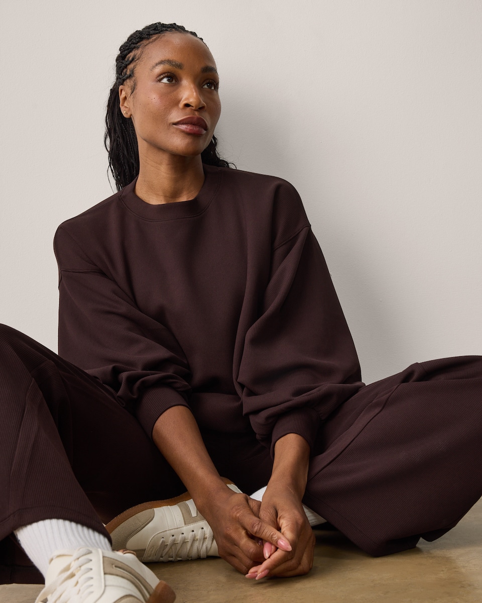 image 1 of F&F Active AFTERCLASS Textured Hoodie in Chocolate