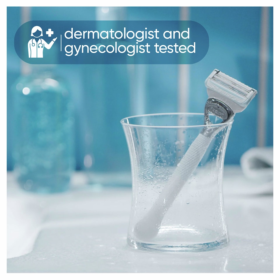 image 1 of Venus Razor For Pubic Hair And Skin