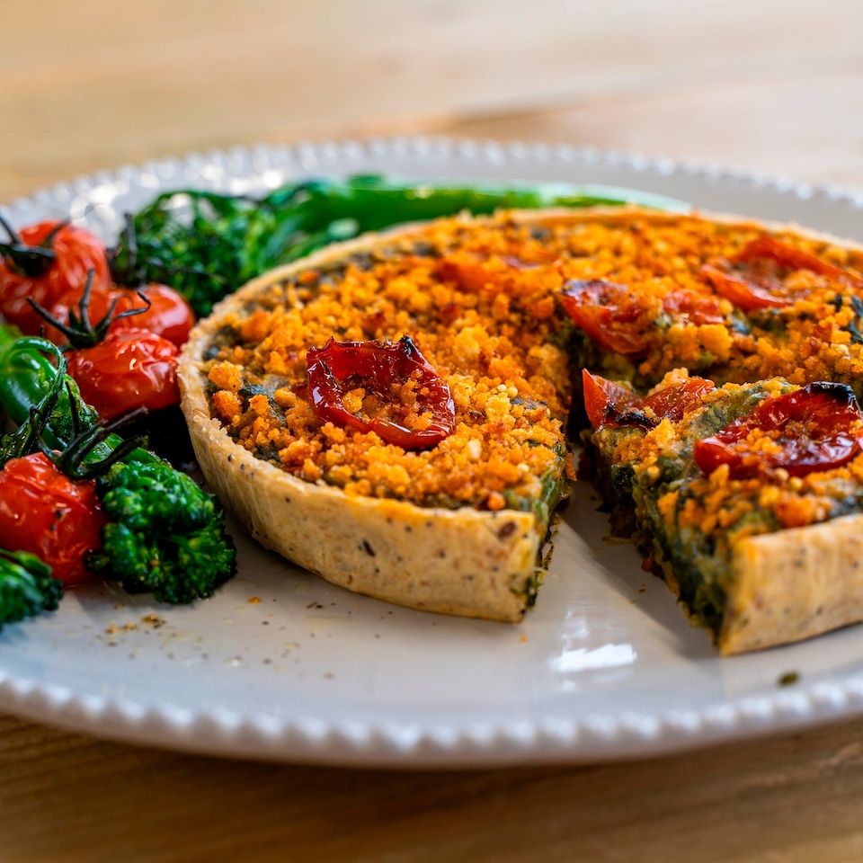 image 1 of Higgidy Roasted Tomato, Broccoli and Spinach Quiche 380G