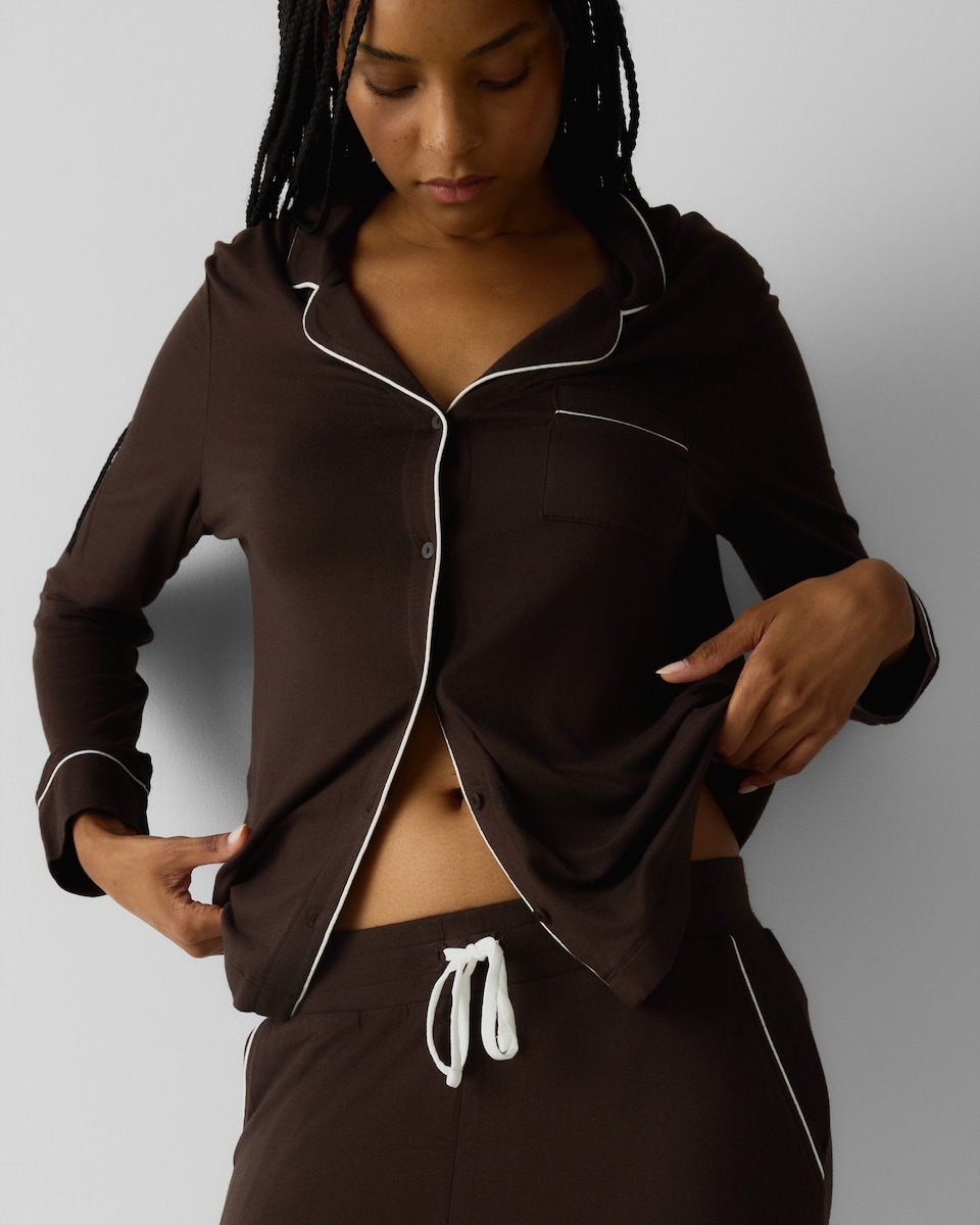 image 1 of F&F Contrast Piping Revere Pyjama Set in Chocolate