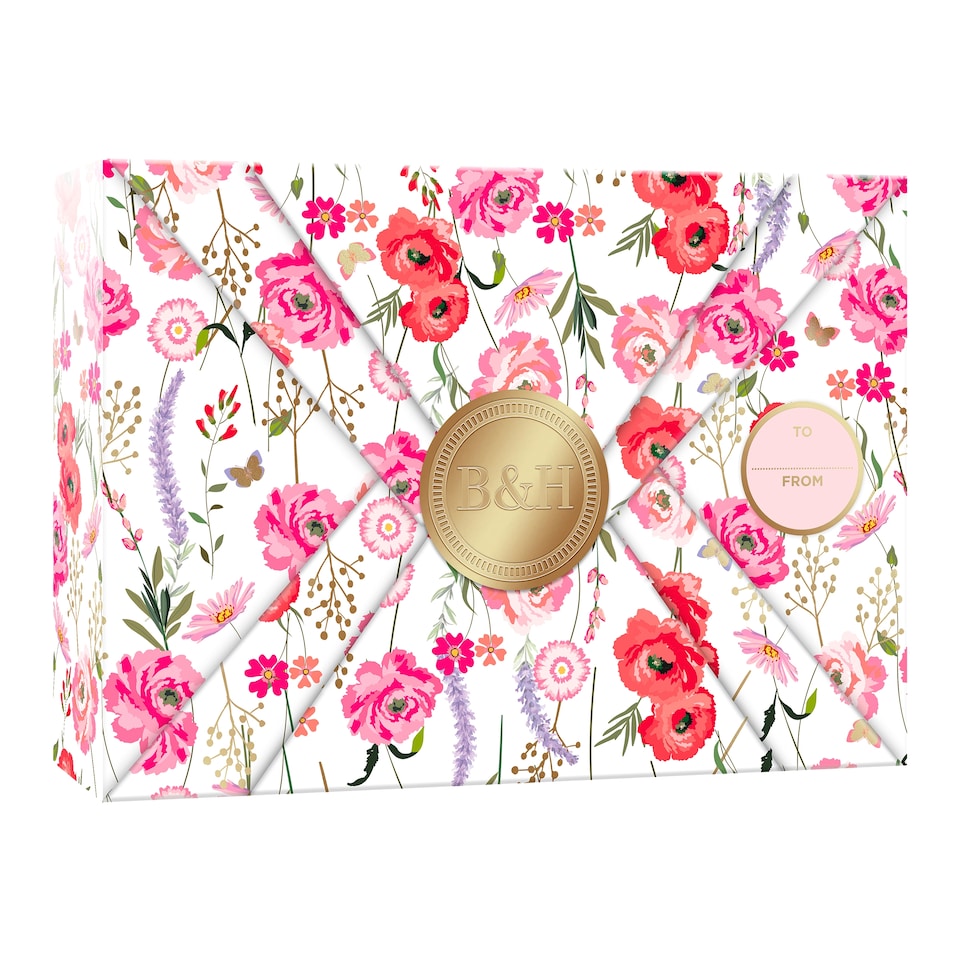 image 1 of Baylis & Harding Royale Garden Gift Wrapped Candlelit Gift Set