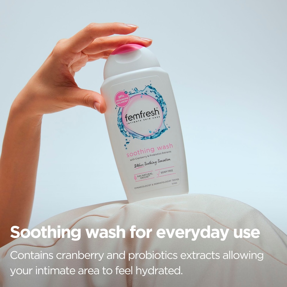 image 1 of Femfresh Soothing Wash 250Ml