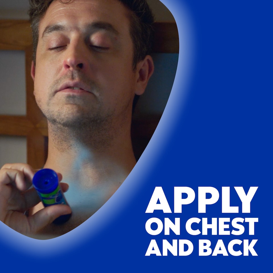 image 1 of Vicks VapoRub Easy Applicator 35g