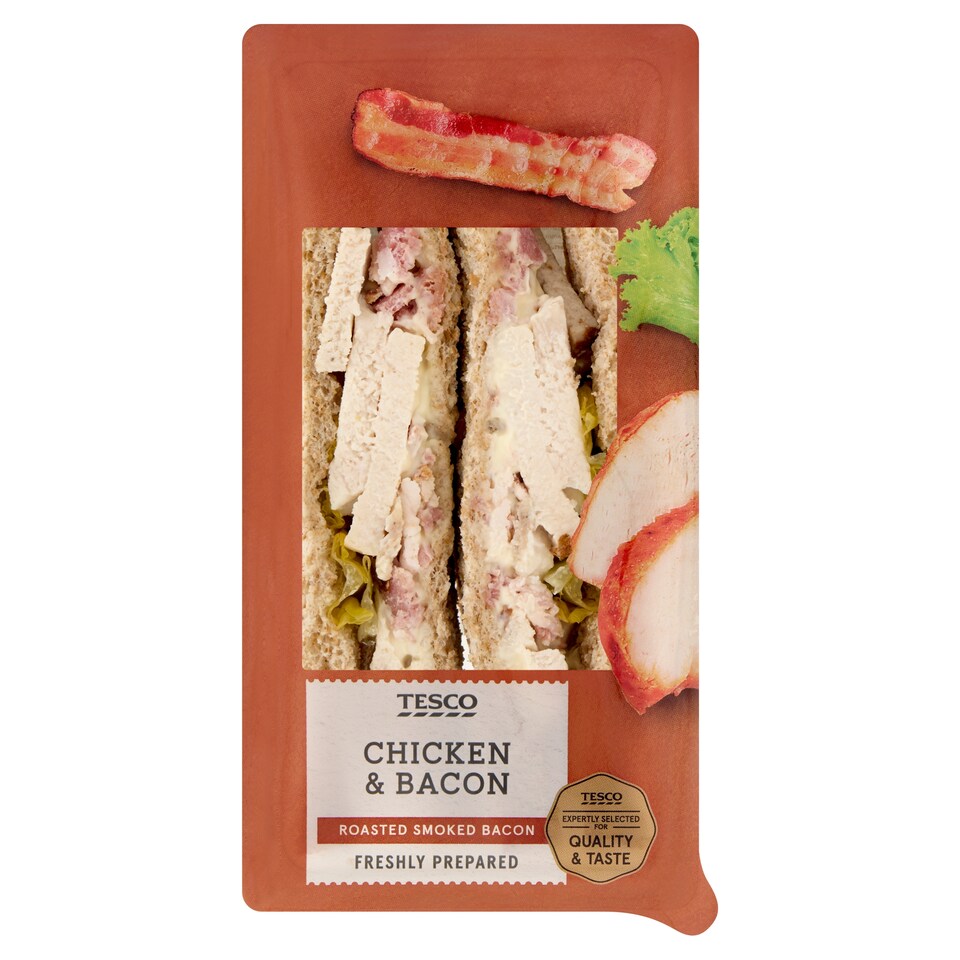 Tesco toast sült csirkemellel, majonézzel, római salátával és füstölt-sült szalonnával 164 g