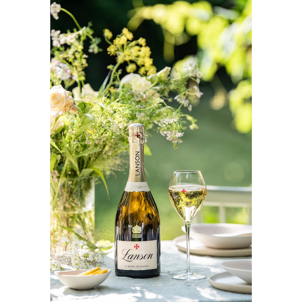 image 1 of Lanson Le Blanc de Blancs Brut NV Champagne 75cl