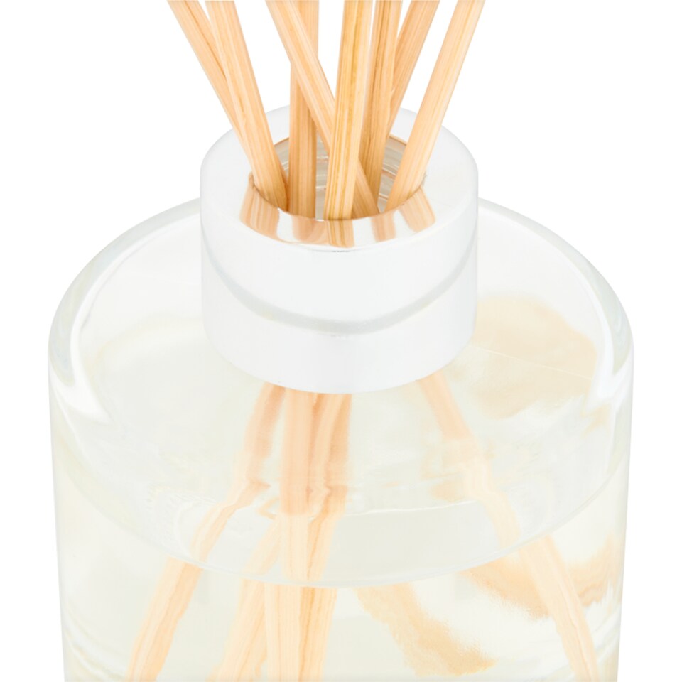 image 1 of Tesco Seasalt & Sandal Wood Diffuser 100Ml