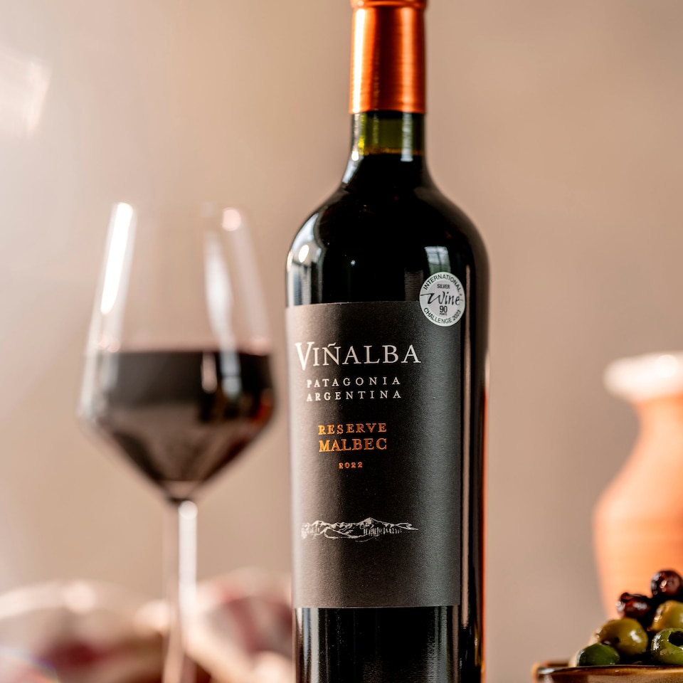 image 1 of Vinalba Patagonia Reserve Malbec 75Cl