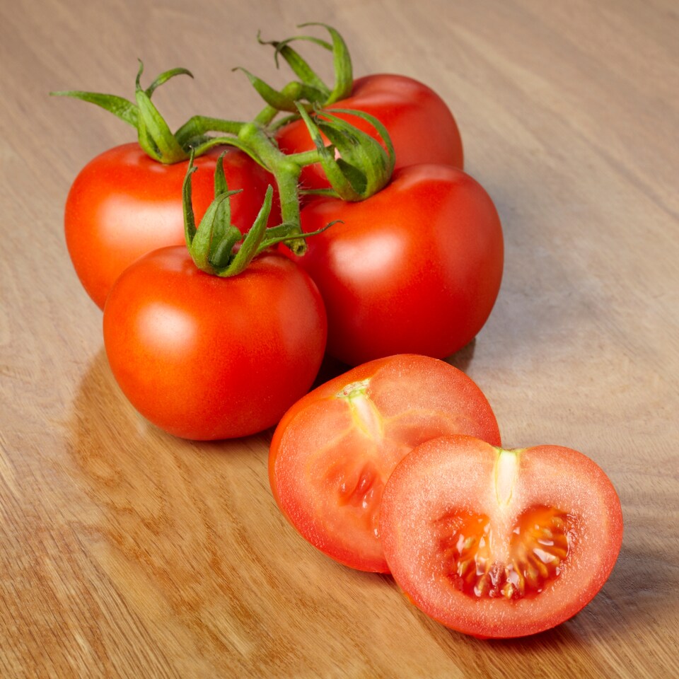 image 1 of Tesco Tomatoes On The Vine 380G