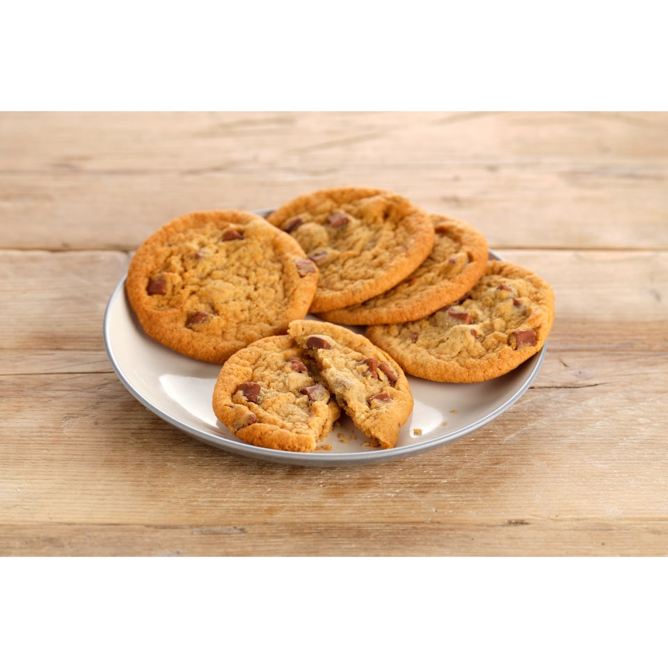 image 1 of Tesco Milk Chocolate Cookies 5 Pack