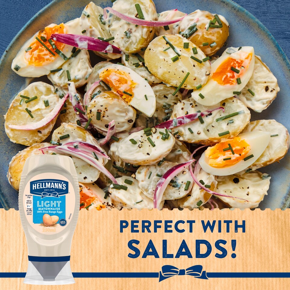 image 1 of Hellmann's Light Squeezy Mayonnaise 250Ml